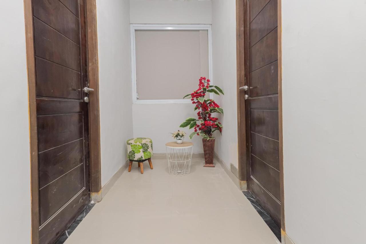 Reddoorz @ Gedangan Sidoarjo Hotel Екстериор снимка